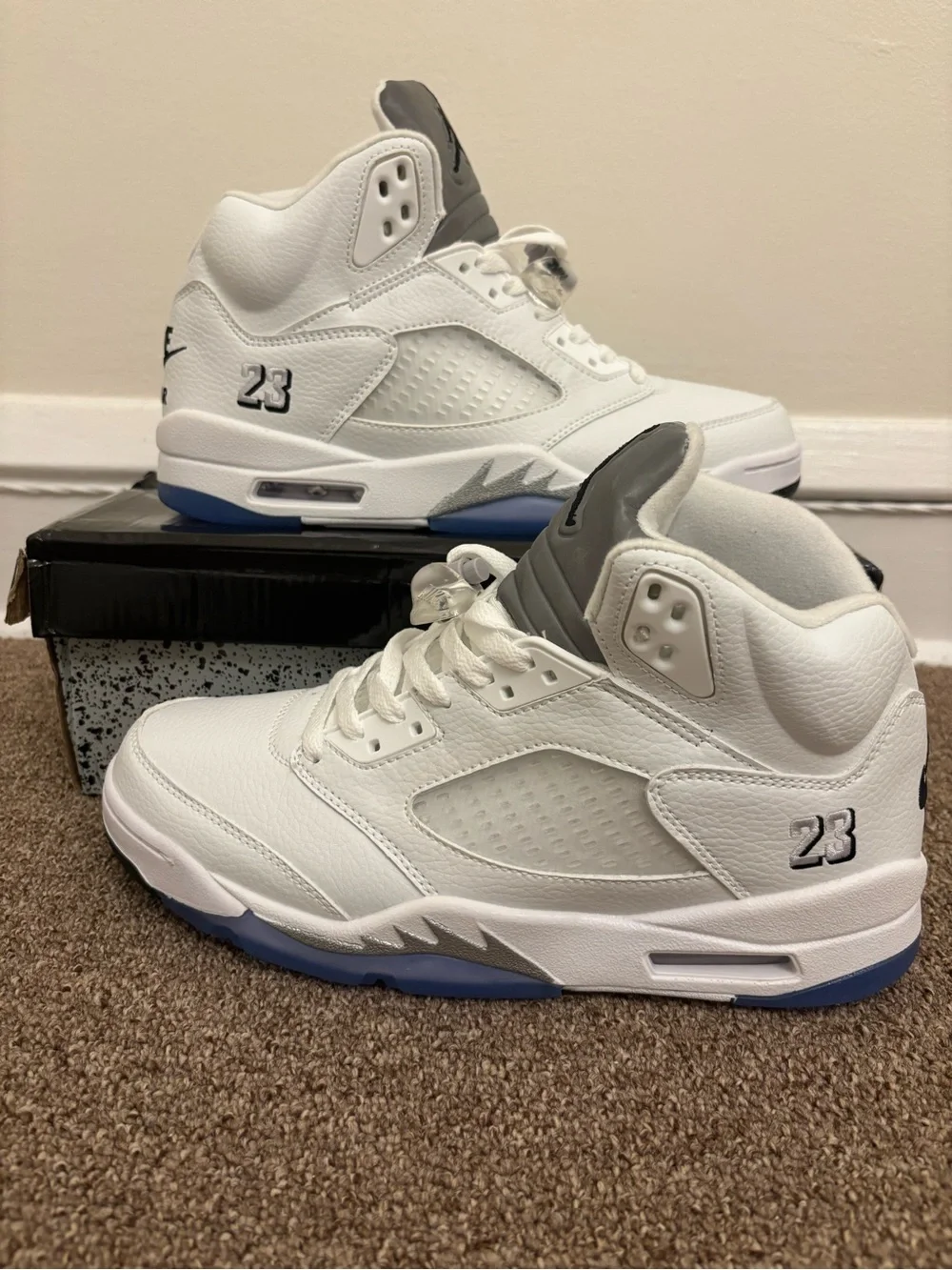 Air jordan 5 white metallic brand new  with box